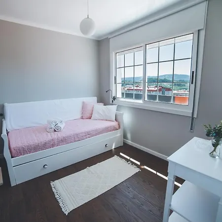 Atico Con Vistas Entre Centro Y Playa * Βίγκο