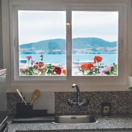 Atico Con Vistas Entre Centro Y Playa * Βίγκο